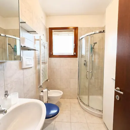 Golf - Apartment *